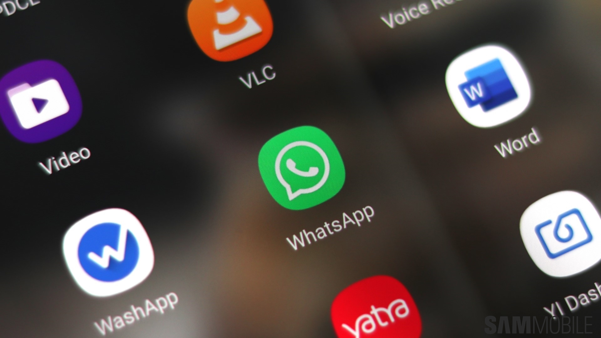 WhatsApp web client’s dark theme to get subtle improvements