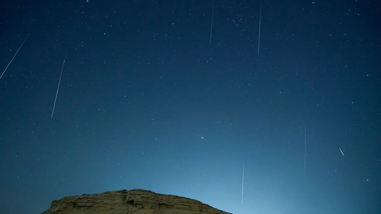 Geminid meteor shower peaks in mid-December thanks to this puzzling asteroid